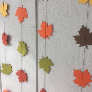 Fall Leaf Garland, Paper Leaf Bunting, Autumn Garland, Autumn Decor, Fall Decor, Fall Fireplace Mantel Decoration, Dorm Decor, Autumn Leaves