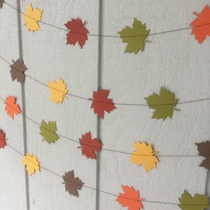 Fall Leaf Garland, Paper Leaf Bunting, Autumn Garland, Autumn Decor, Fall Decor, Fall Fireplace Mantel Decoration, Dorm Decor, Autumn Leaves
