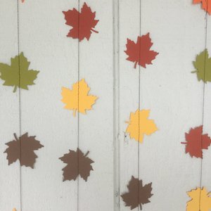 Fall Leaf Garland, Paper Leaf Bunting, Autumn Garland, Autumn Decor, Fall Decor, Fall Fireplace Mantel Decoration, Dorm Decor, Autumn Leaves