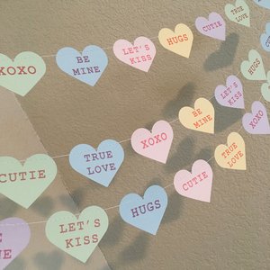 Valentine's Day decor, Valentine's Day decoration, Valentine's Day heart garland, Valentine's Day classroom decor, conversation hearts