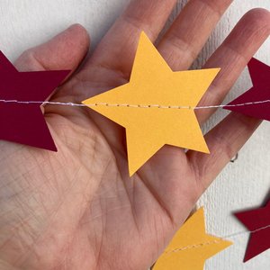 Maroon and Gold Star Garland, Burgundy and Gold Graduation Decoration, Minnesota Colors, Dorm Decor, Commencement Party Star Streamer