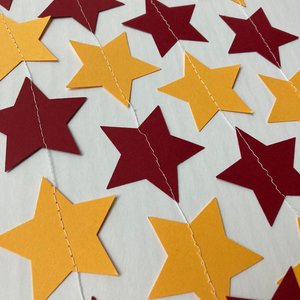 Maroon and Gold Star Garland, Burgundy and Gold Graduation Decoration, Minnesota Colors, Dorm Decor, Commencement Party Star Streamer
