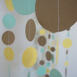 Bumble Bee Party Garland, Black and Yellow Garland, Paper Circle Garland, Bee Birthday, Bee Baby Shower Decor, Bee Birthday Decoration