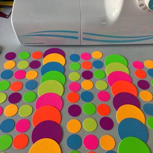 Glow in the Dark Streamers, Neon Party Garland, 80s Theme Birthday, Fluorescent Decoration, Black Light Party Supplies, Colorful Circles