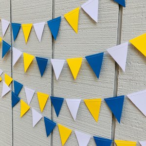 UCLA graduation party garland, blue and yellow Triangle Bunting, dorm decor, Bed Party Streamers, University of California backdrop, pennant