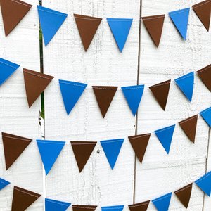 Tufts University graduation party garland, Blue and brown Triangle Bunting, University dorm decor, Bed Party Streamers, Dorm Decor