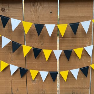Sports Party Decor, Black Yellow and White Pennant Flag Streamers, Tailgate Party Bunting, College Game Day Celebration, Team Color Garlands