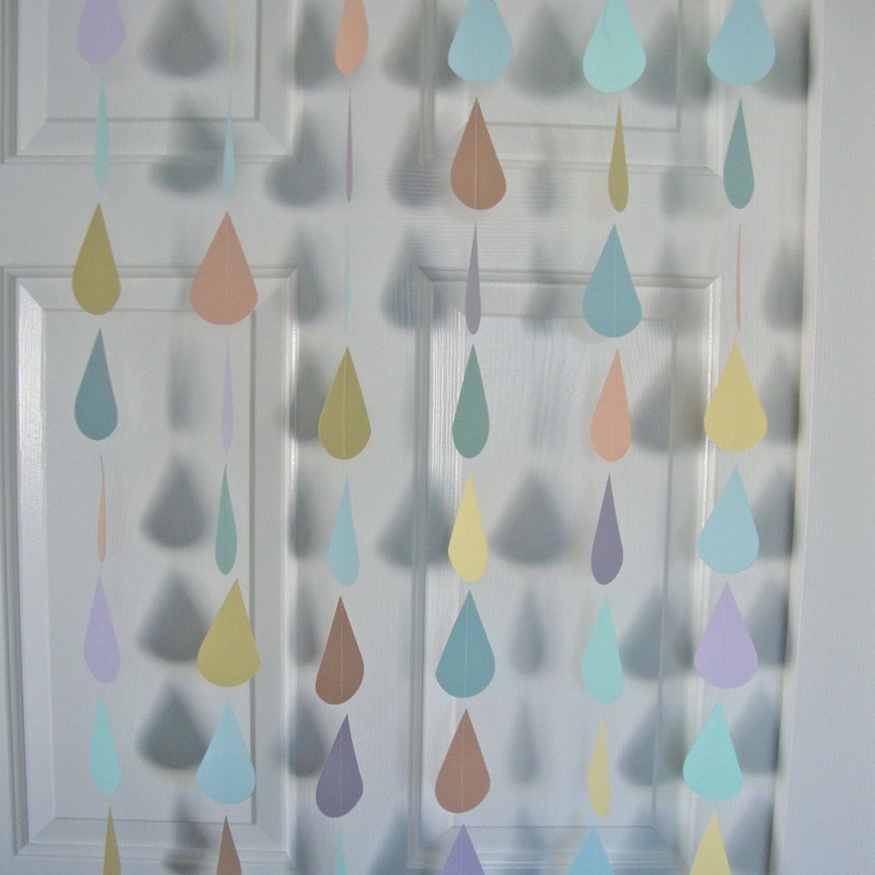 Large raindrop sprinkle garland, custom color raindrop garland, baby sprinkle backdrop, bridal shower backdrop
