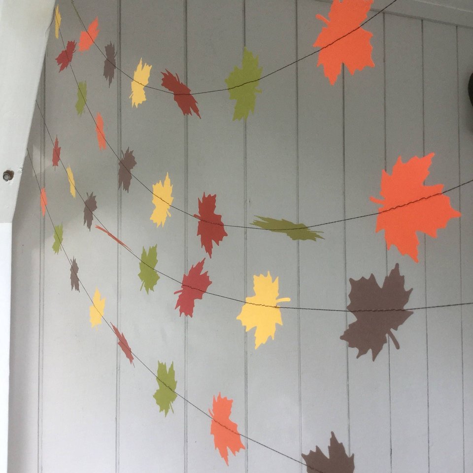 Fall Leaf Garland, Paper Leaf Bunting, Autumn Garland, Autumn Decor, Fall Decor, Fall Fireplace Mantel Decoration, Dorm Decor, Autumn Leaves