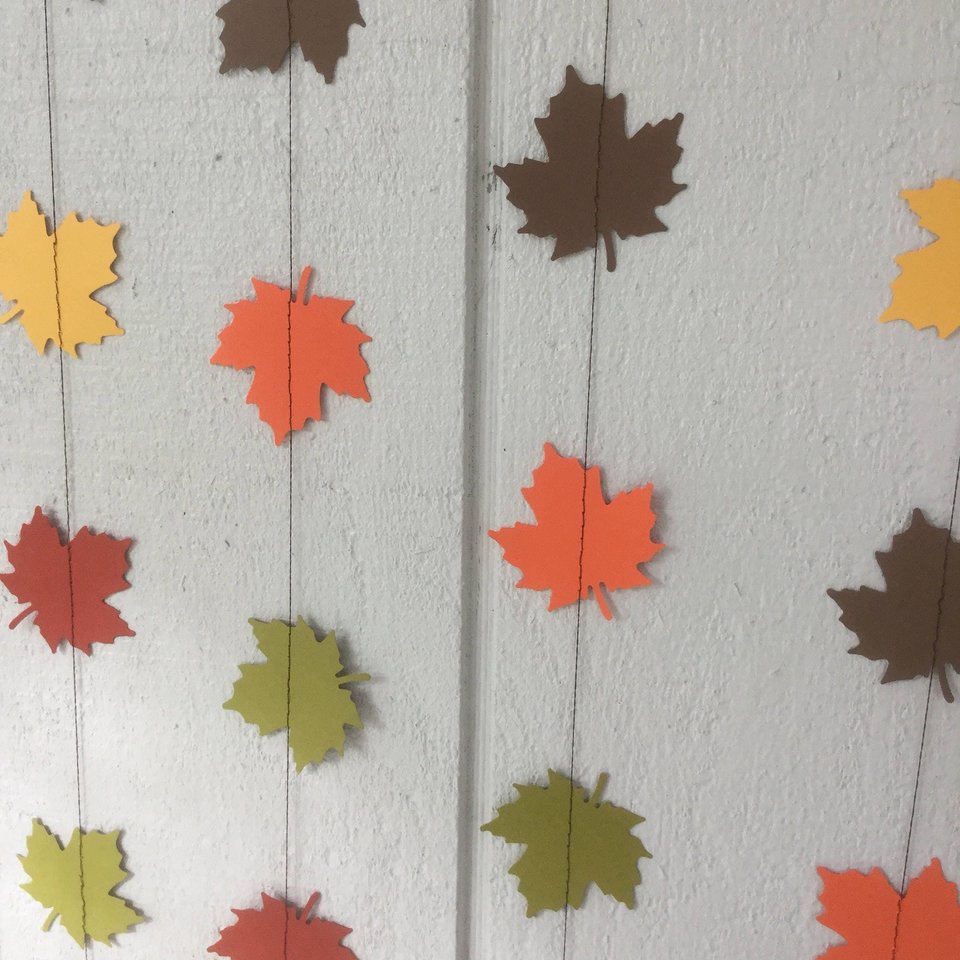 Fall Leaf Garland, Paper Leaf Bunting, Autumn Garland, Autumn Decor, Fall Decor, Fall Fireplace Mantel Decoration, Dorm Decor, Autumn Leaves