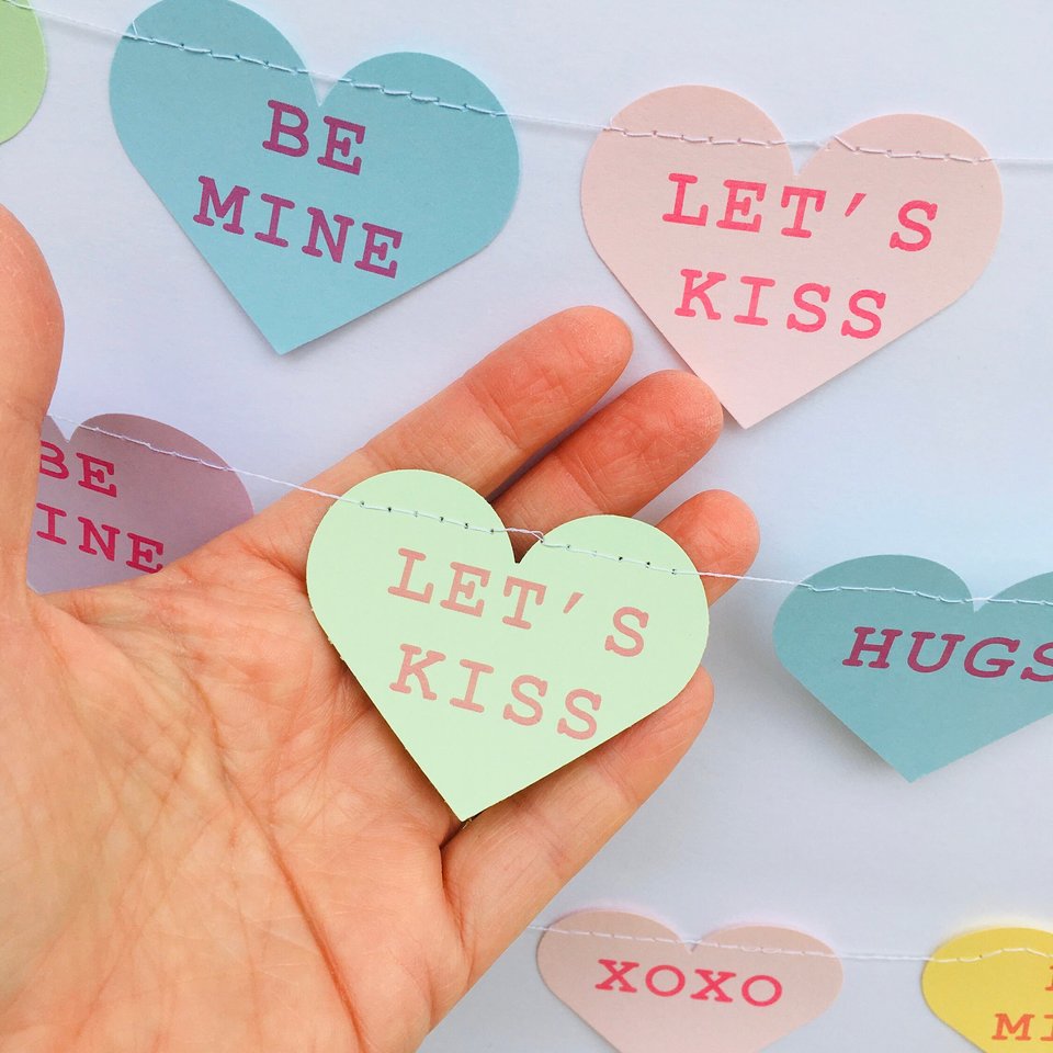 Valentine's Day decor, Valentine's Day decoration, Valentine's Day heart garland, Valentine's Day classroom decor, conversation hearts