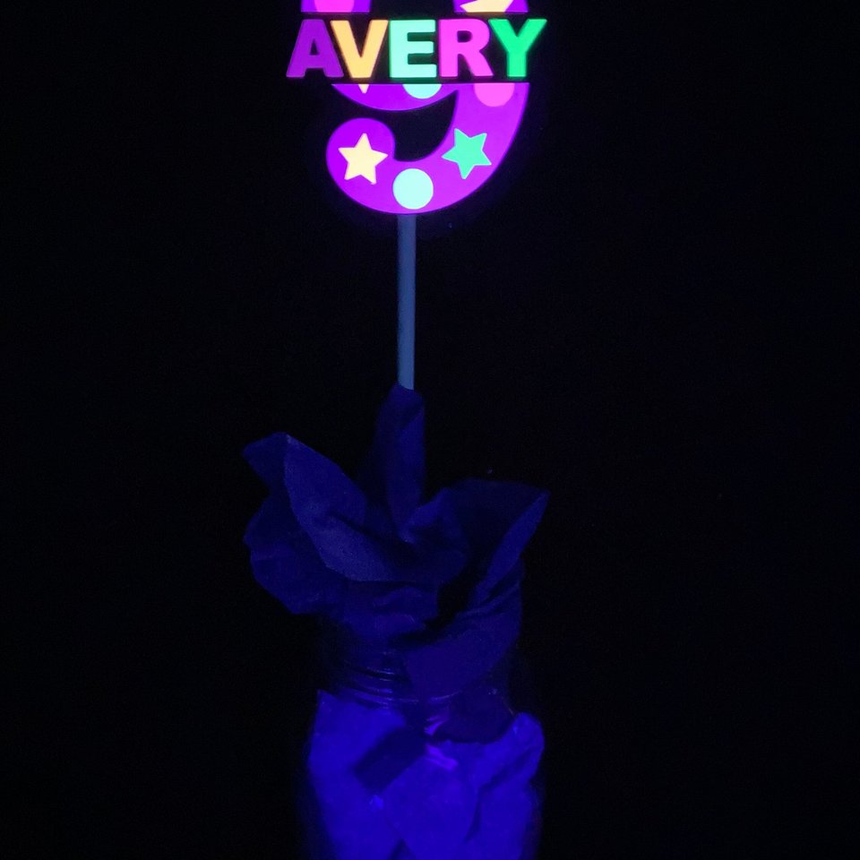 Glow Birthday Centerpiece, Glow Party Table Decorations, Neon Decor, Personalized Centerpiece, Neon Birthday Age, Neon Name, Skate Party