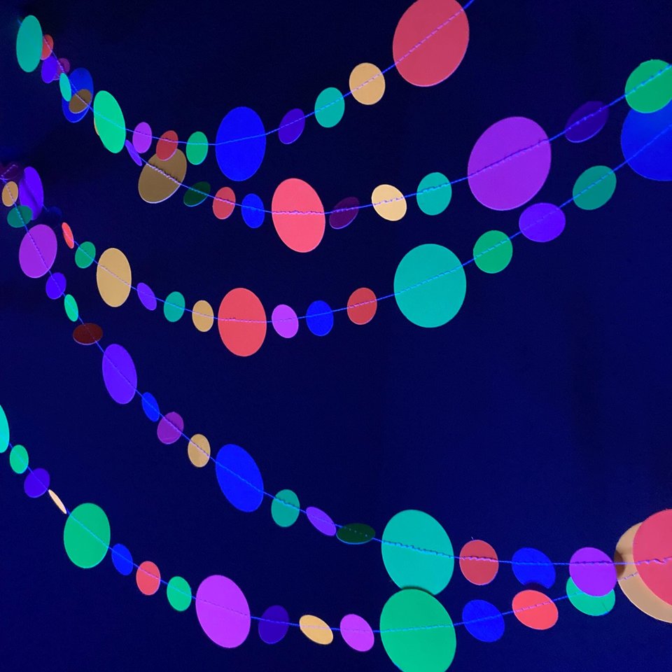 Glow in the Dark Streamers, Neon Party Garland, 80s Theme Birthday, Fluorescent Decoration, Black Light Party Supplies, Colorful Circles