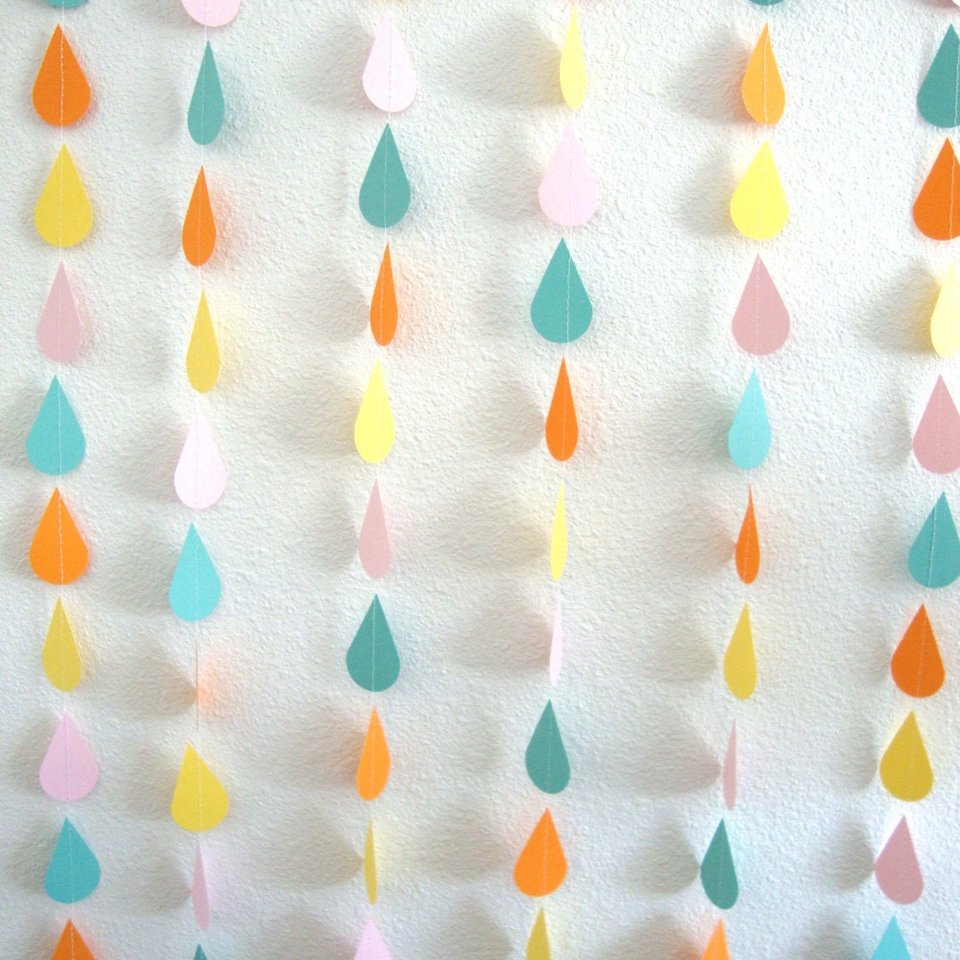 Neutral Baby Sprinkle Garland, Pastel Raindrop Garland, Neutral Baby Shower Decor, Spring Bridal Shower Raindrop Garland, Spring color drops