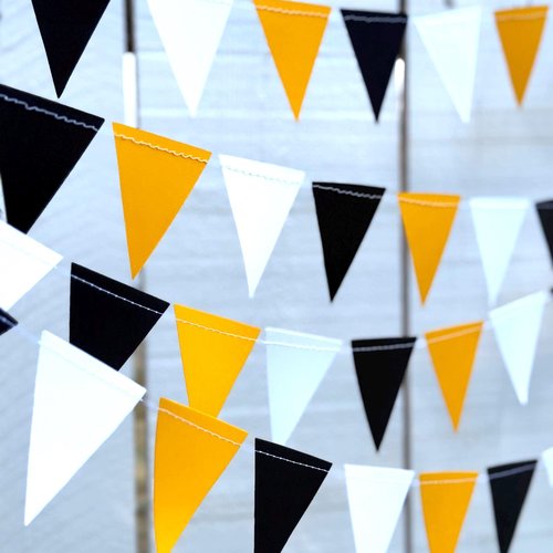 Black and Gold Back to School Party Garland, UCF dorm decor, Cal State Long Beach Streamers, University of Iowa, Black and Yellow Bunting